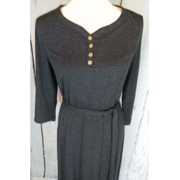 Charcoal Gray Scallop Maxi Dress NWT Boutique GIFT - Picture 2 of 8